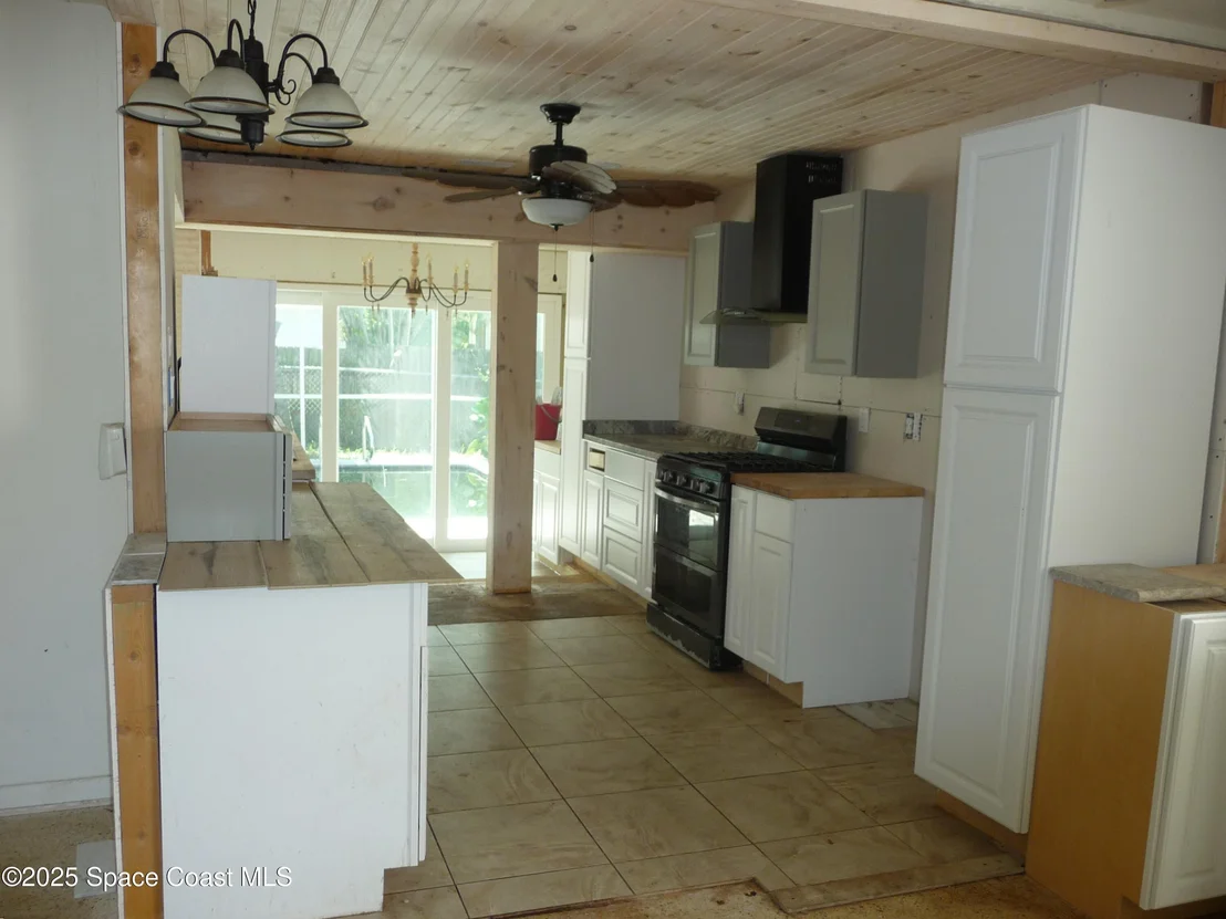 Photo of 428 Penguin Drive