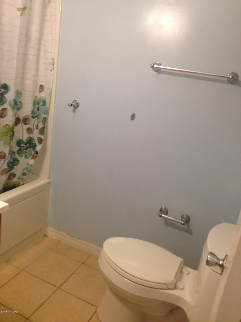 Photo of 906 Acacia Way