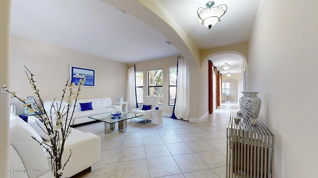 Photo of 718 Monterey Drive