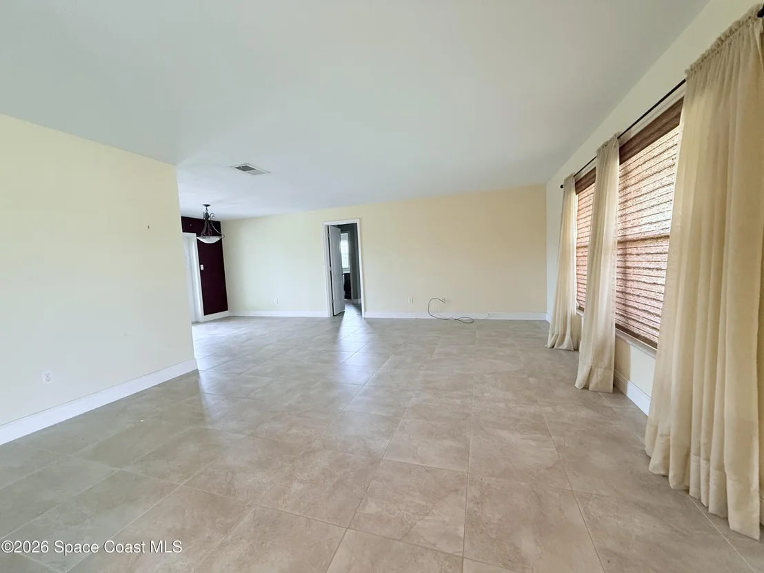 Photo of 3508 W Roundtree Drive