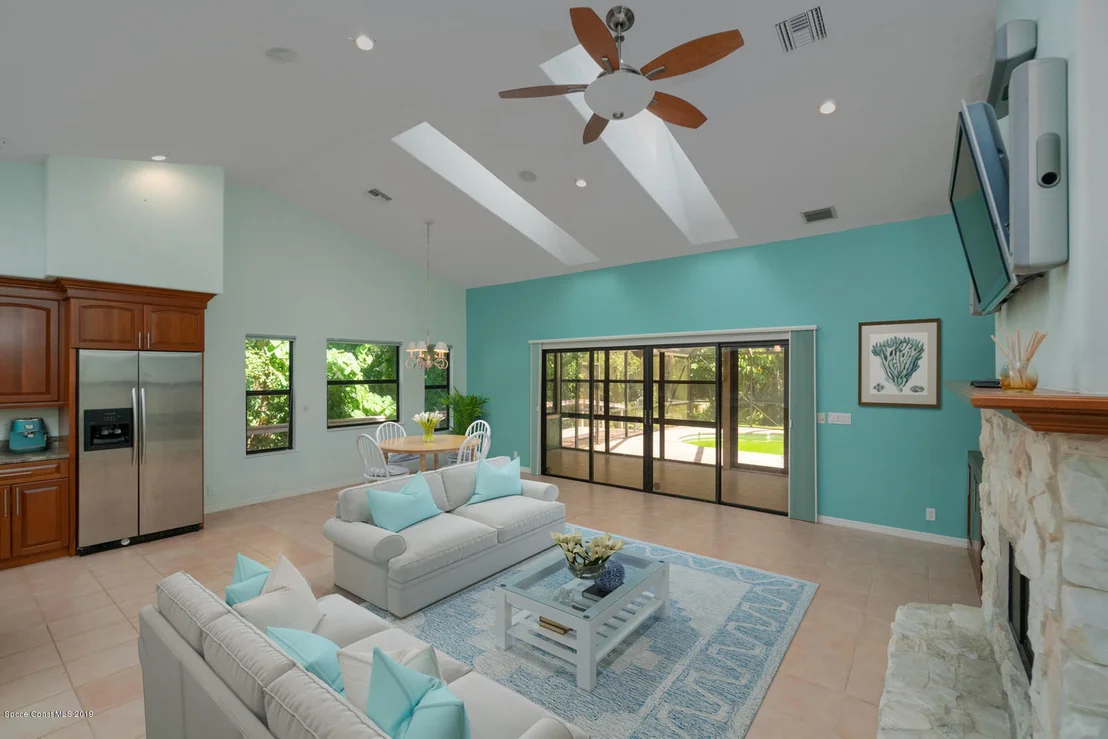 Photo of 113 Seagrape Road