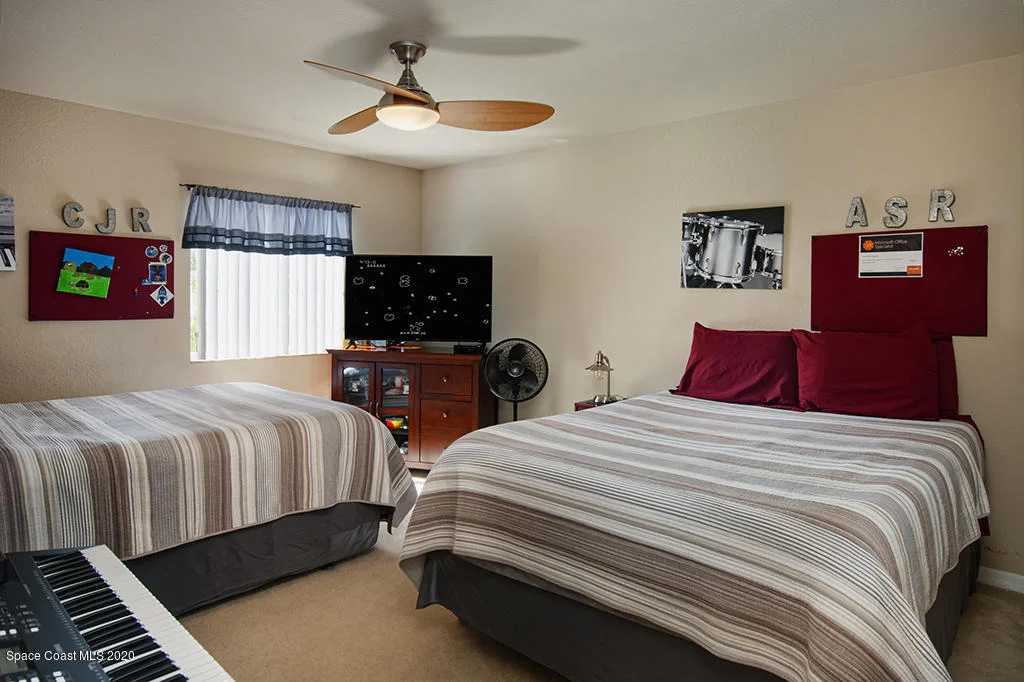 Photo of 4638 56th Lane