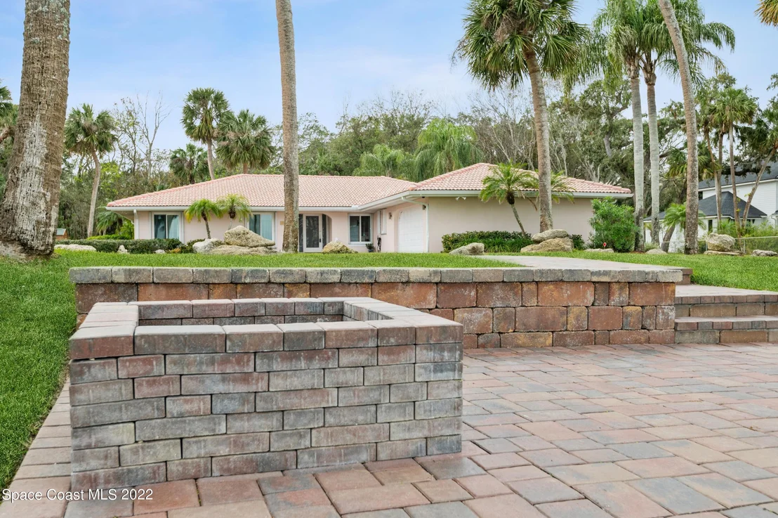Photo of 3859 N Indian River Drive