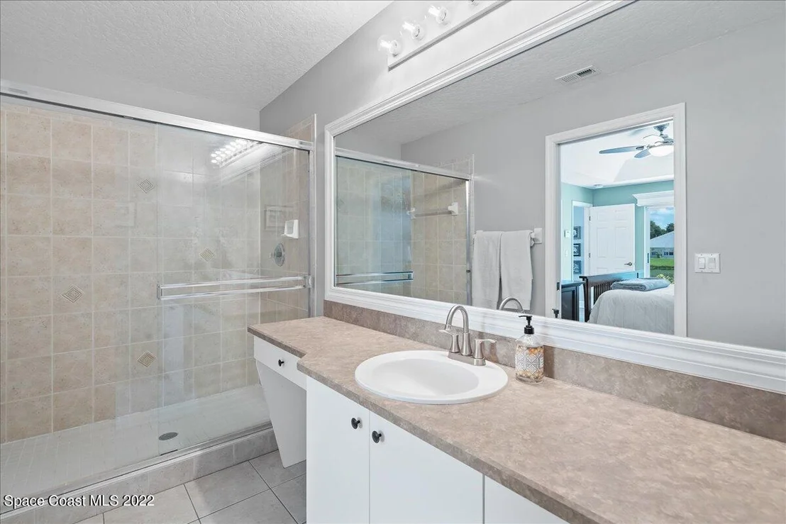 Photo of 2910 Forest Drive