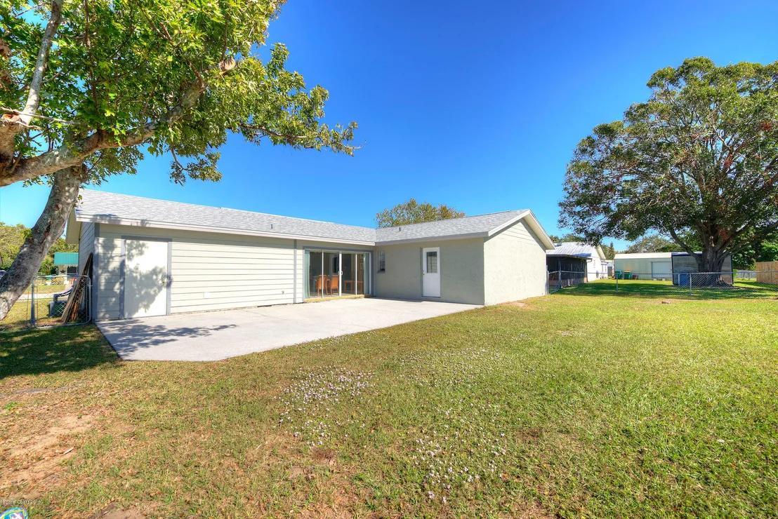 Photo of 2847 Pembroke Road