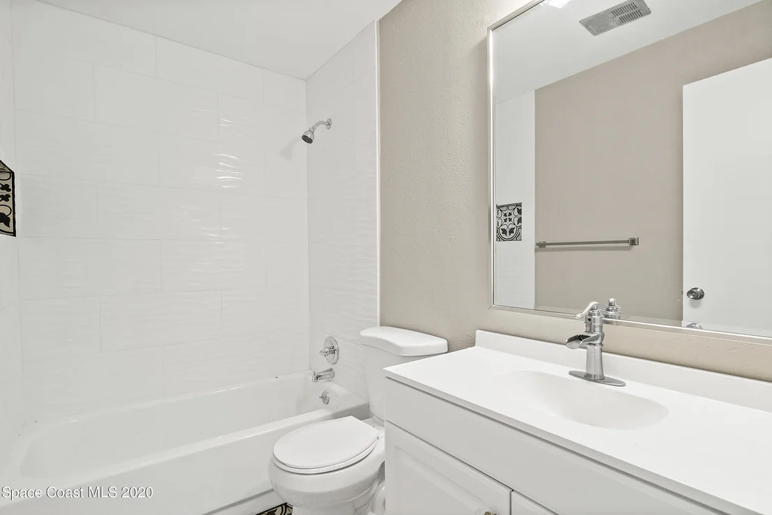 Photo of 473 Willow Tree Drive