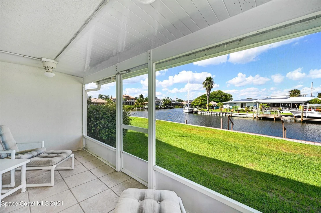 Photo of 489 Penguin Drive
