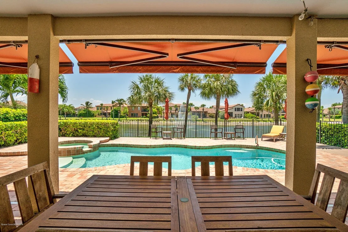 Photo of 698 Monterey Drive