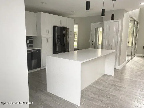 Photo of 3937 Saint Armens Circle