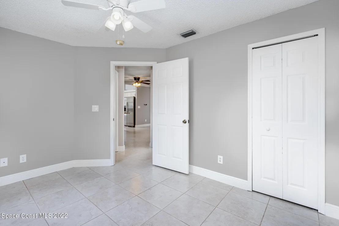 Photo of 5930 Deer Lane
