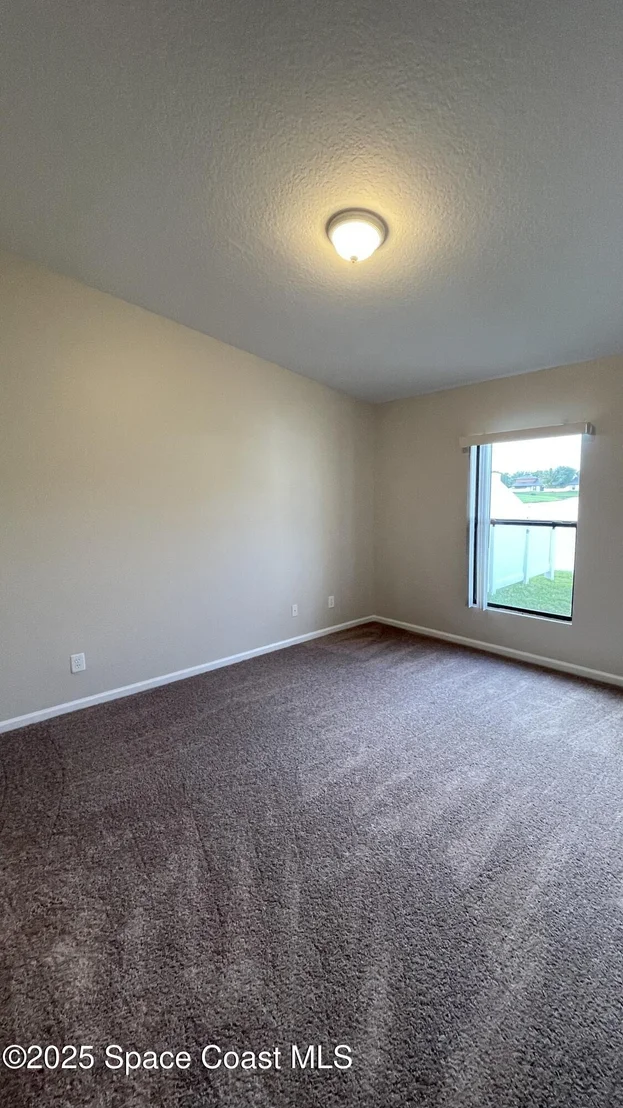 Photo of Unit 103 at 975 Luminary Circle