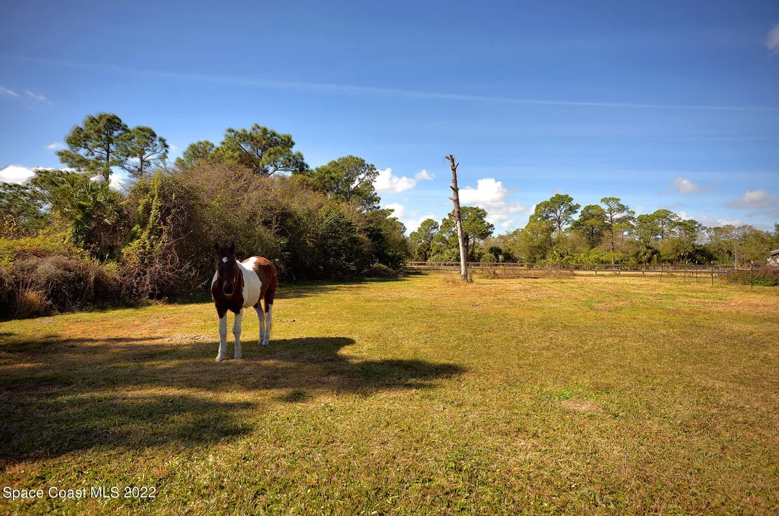 Photo of 2310 Quarterman Lane