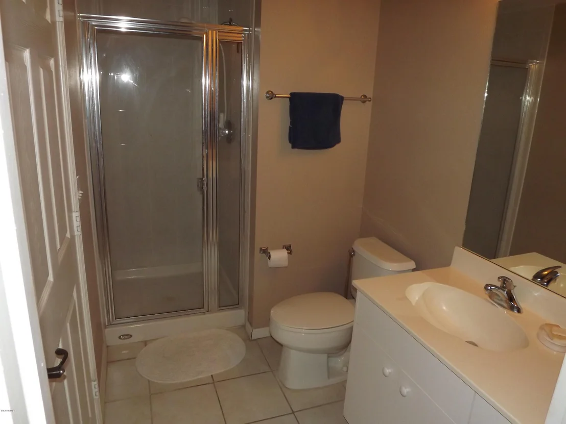Photo of Unit 404 at 102 Riverside Drive