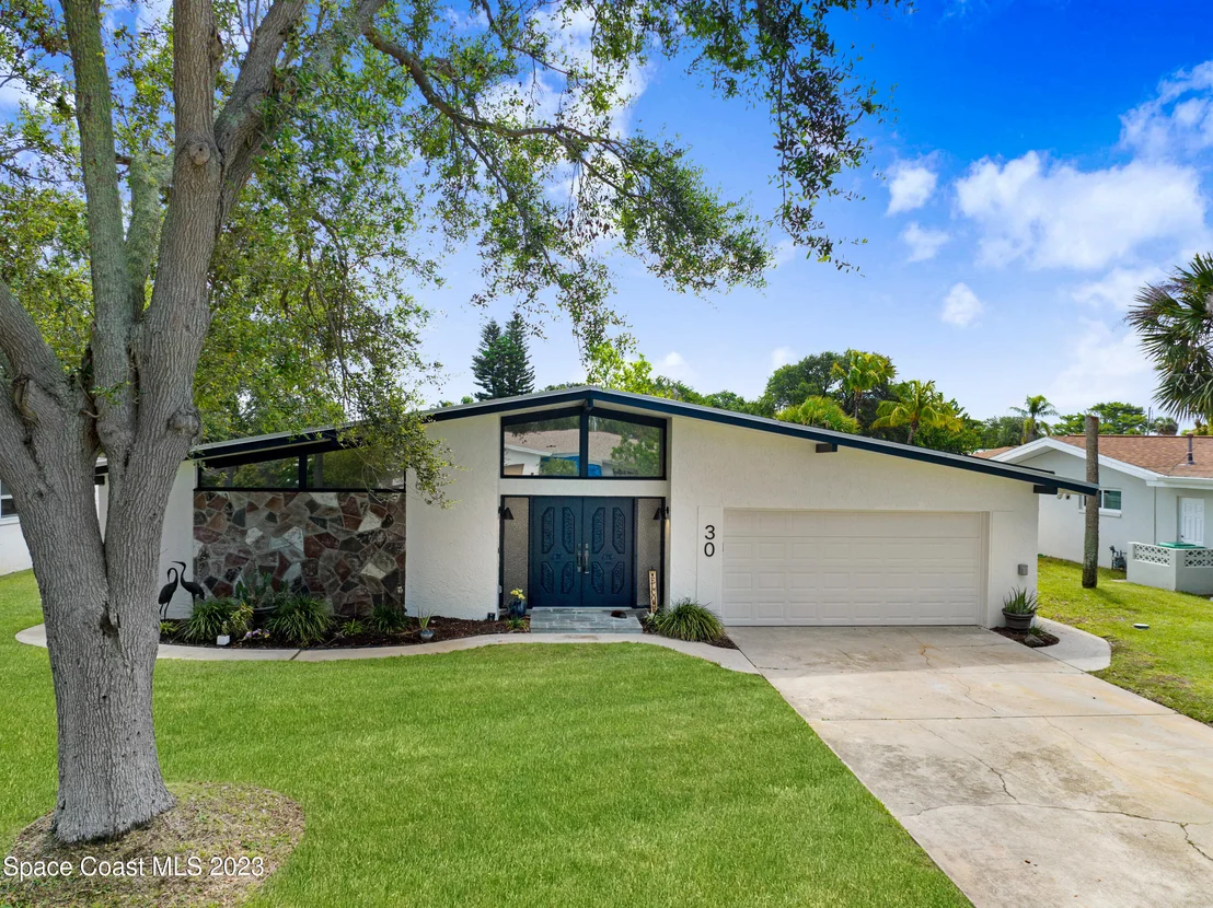 Photo of 30 Westview Lane