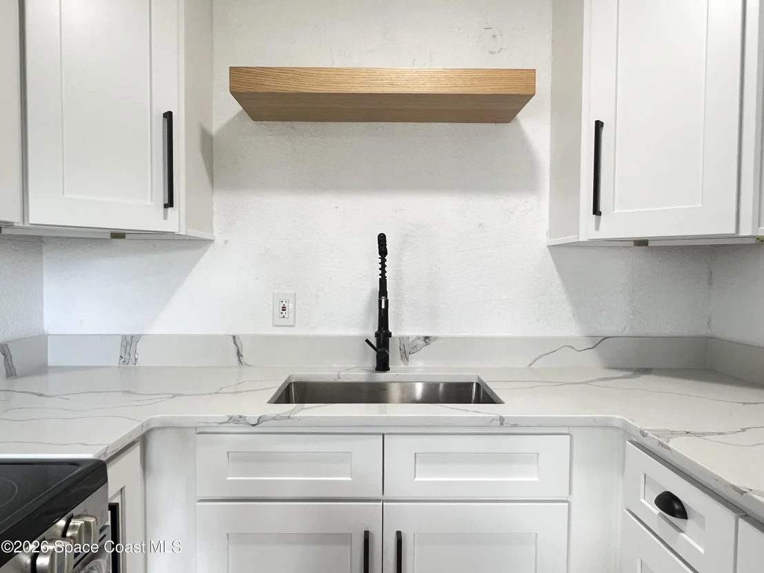 Photo of 2578 Coventry Road