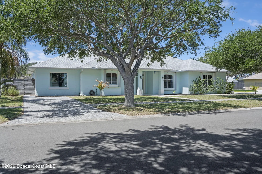 Photo of 101 Tradewinds Terrace