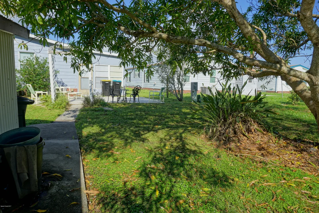 Photo of 1913 Seagrape Street NE