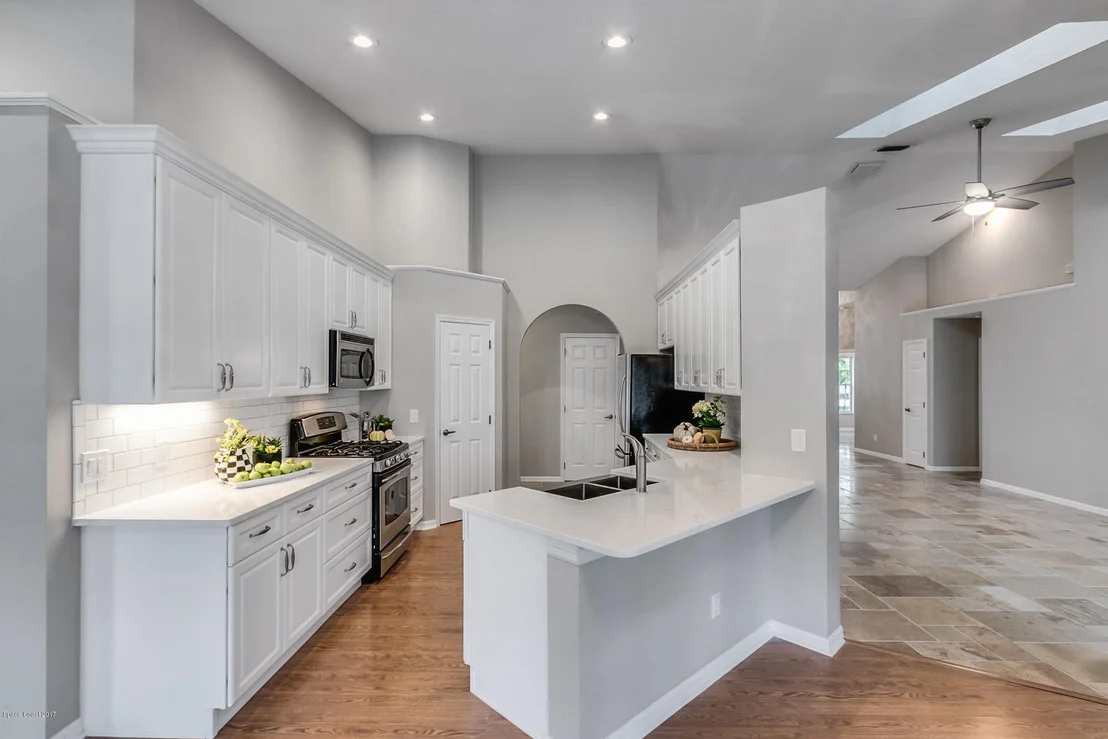 Photo of 4870 Verona Circle