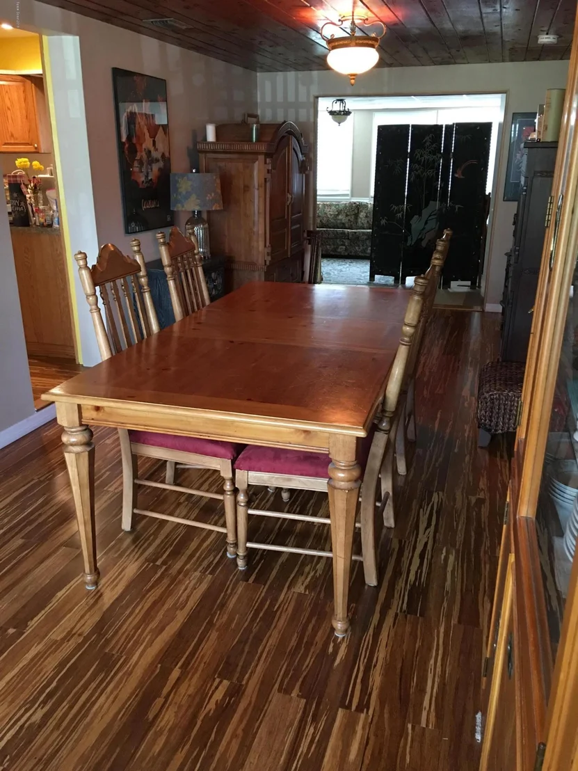 Photo of 694 Ballard Drive
