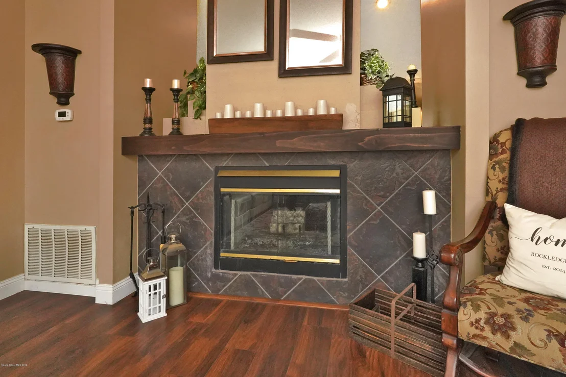 Photo of 939 Pine Baugh Street