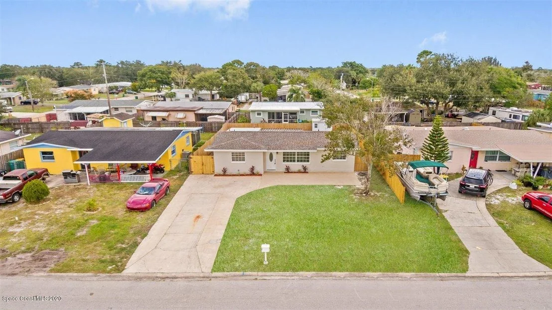 Photo of 2456 Sadler Lane