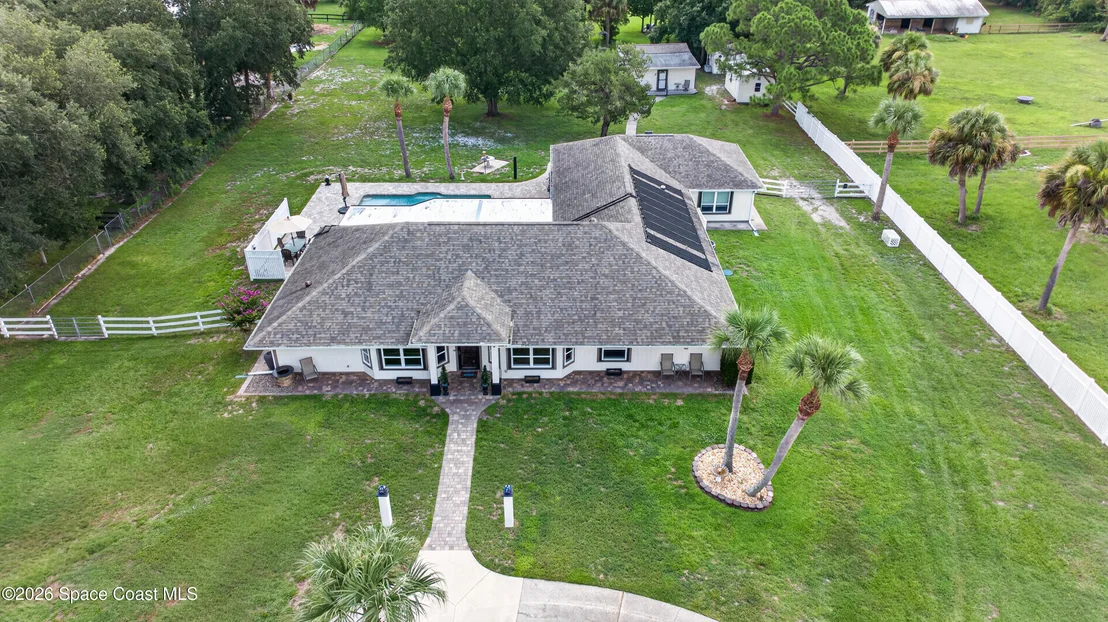 Photo of 5365 Pine Street