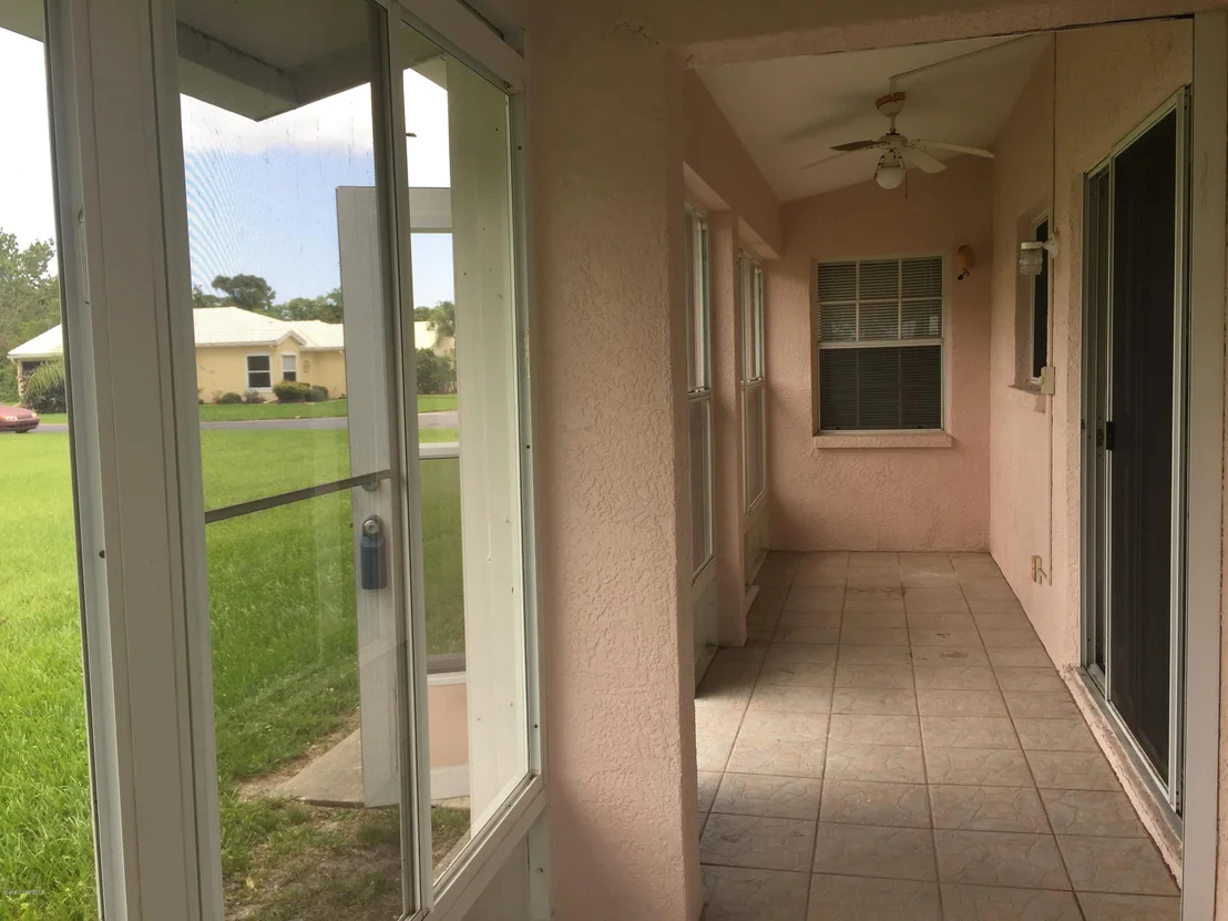 Photo of 1223 Goldenrod Circle NE