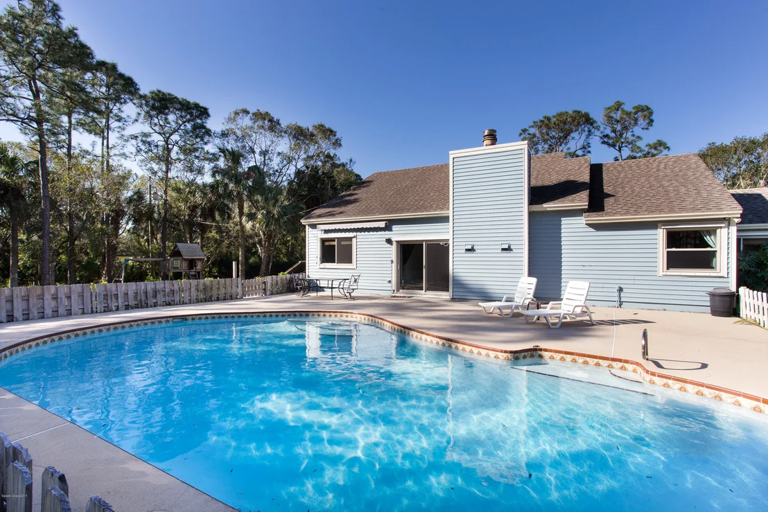 Photo of 2055 Eva Lane