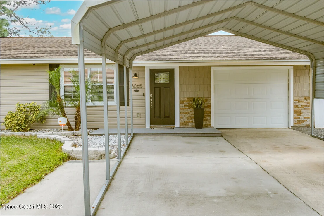 Photo of 5065 Canoni Place