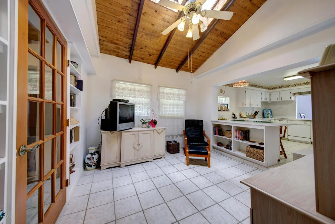Photo of 441 Myrtlewood Road