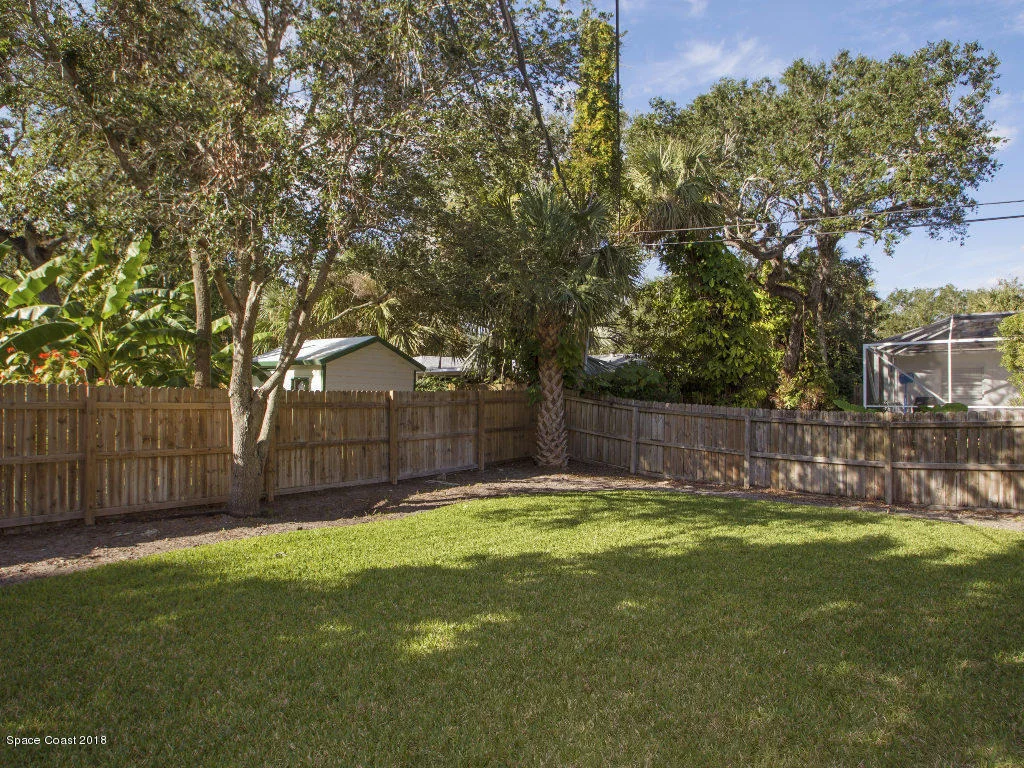Photo of 663 Eugenia Road