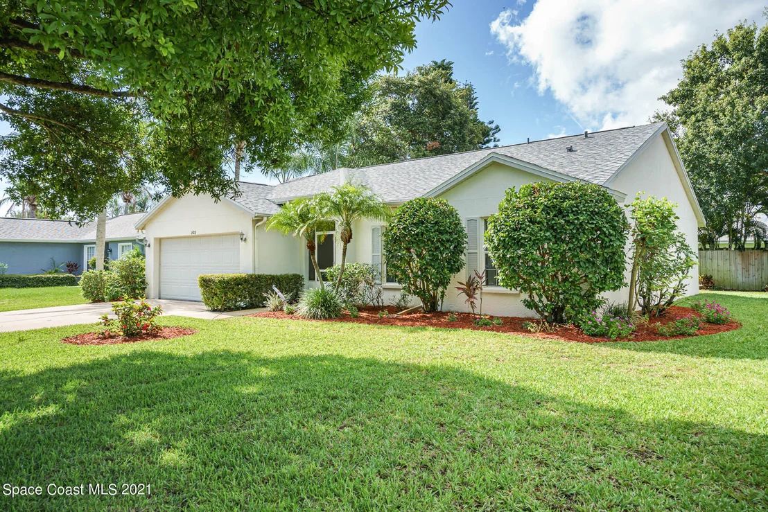 Photo of 1528 Bronco Drive