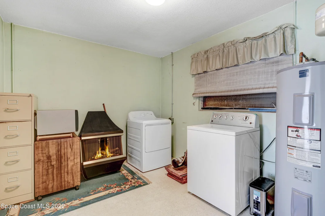 Photo of 773 Angle Street NE
