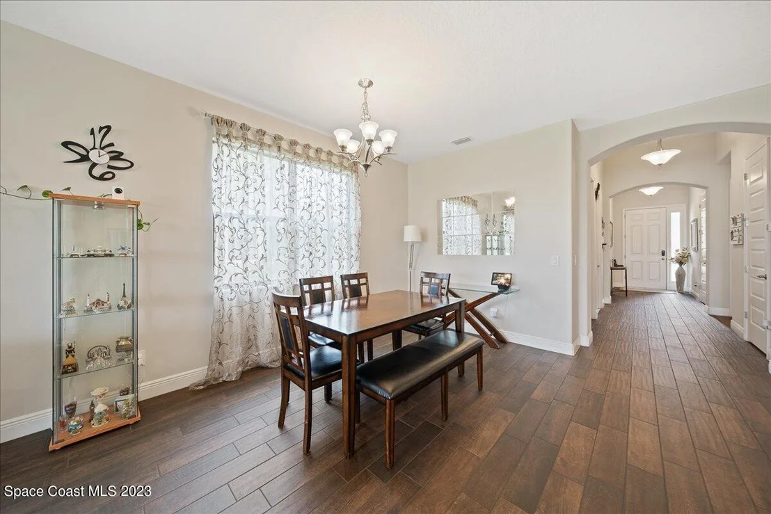 Photo of 7663 Poulicny Lane