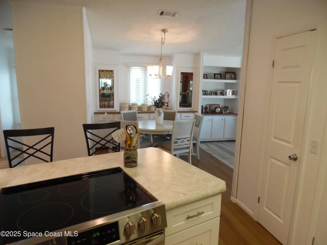Photo of 503 Puffin Drive