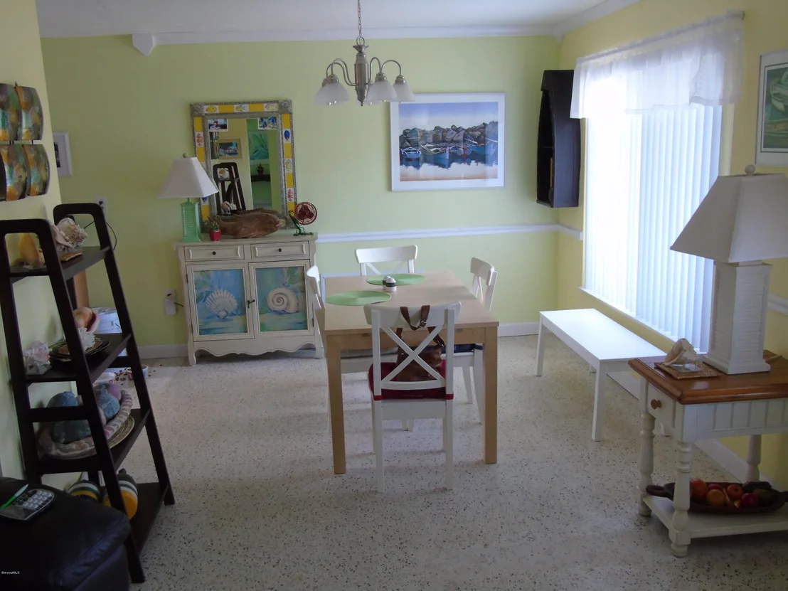 Photo of 140 Surry Lane