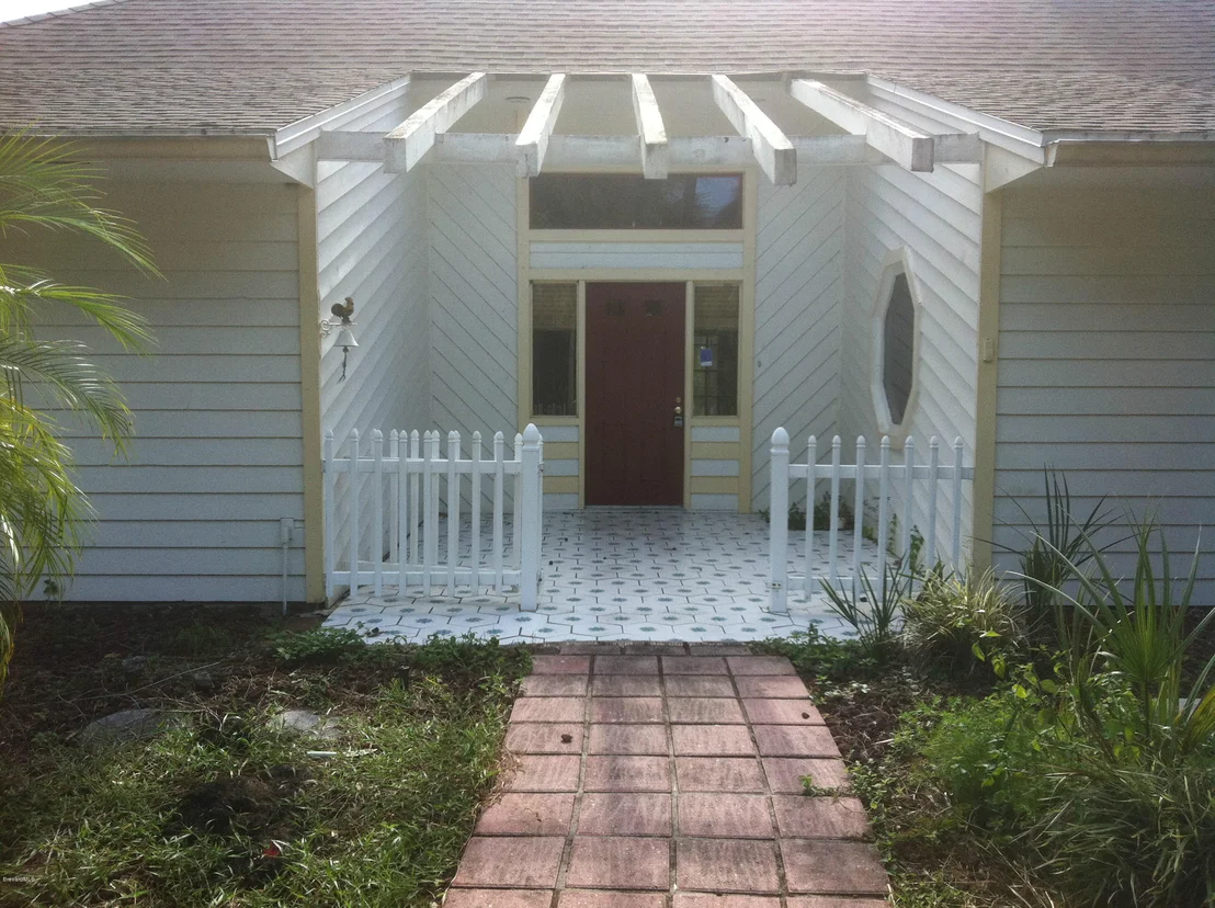 Photo of 5487 Sand Lake Drive