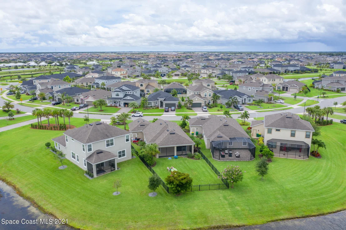 Photo of 3072 Casterton Drive