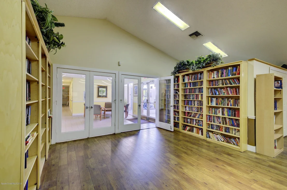 Photo of 1459 Bronco Drive