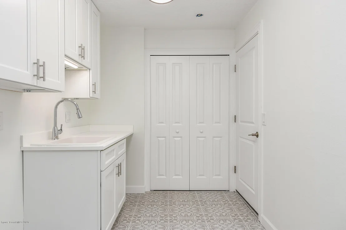 Photo of 610 Hibiscus Trail