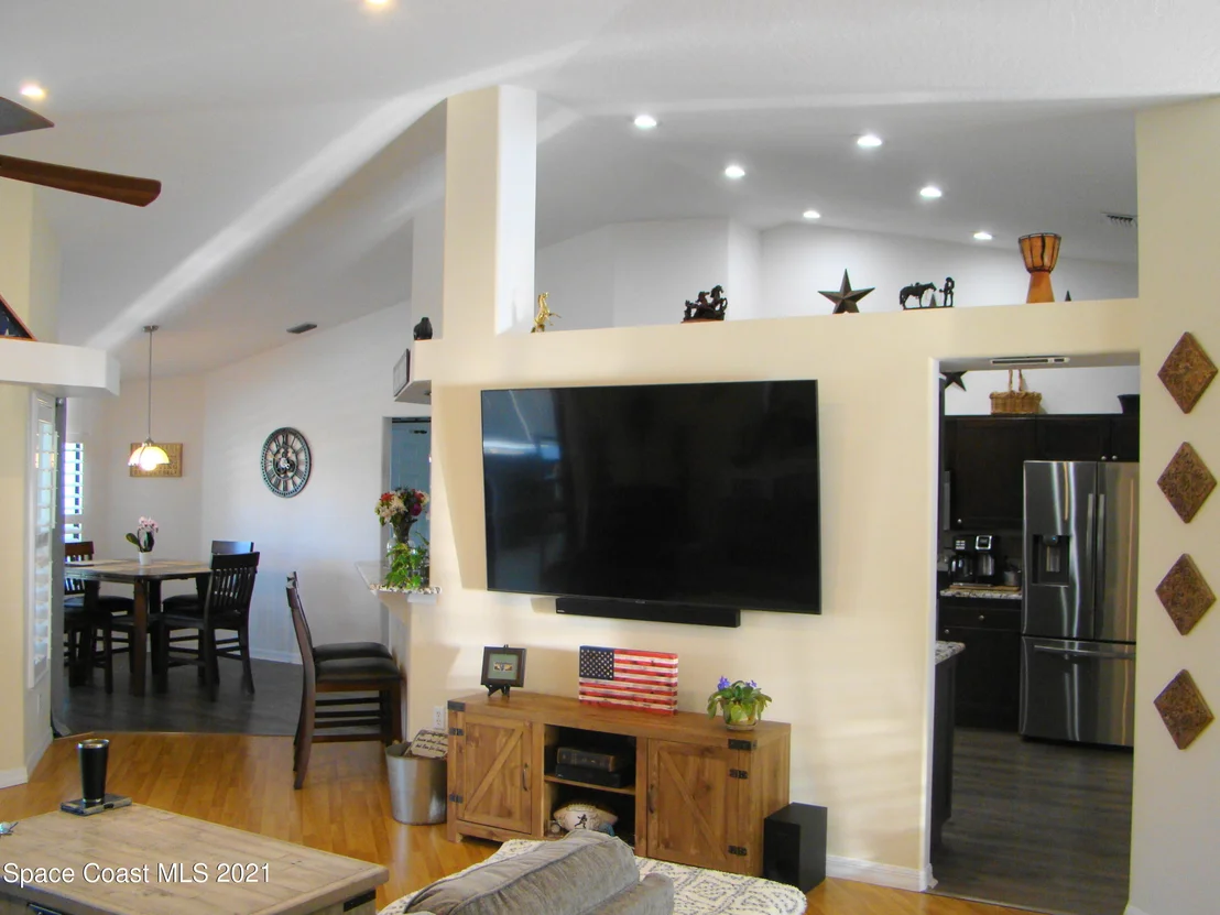 Photo of 702 Falls Creek Drive