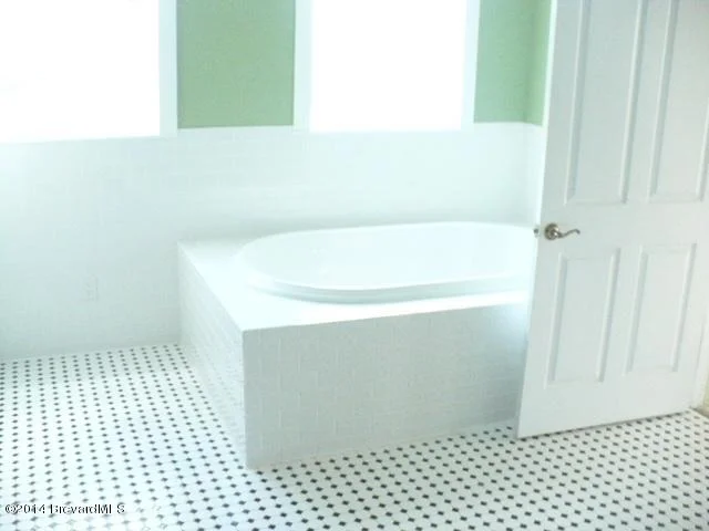 Photo of 4383 Long Lake Road