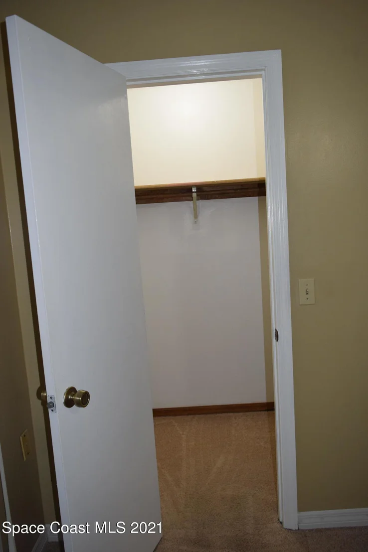 Photo of 1111 Grapefruit Road SE