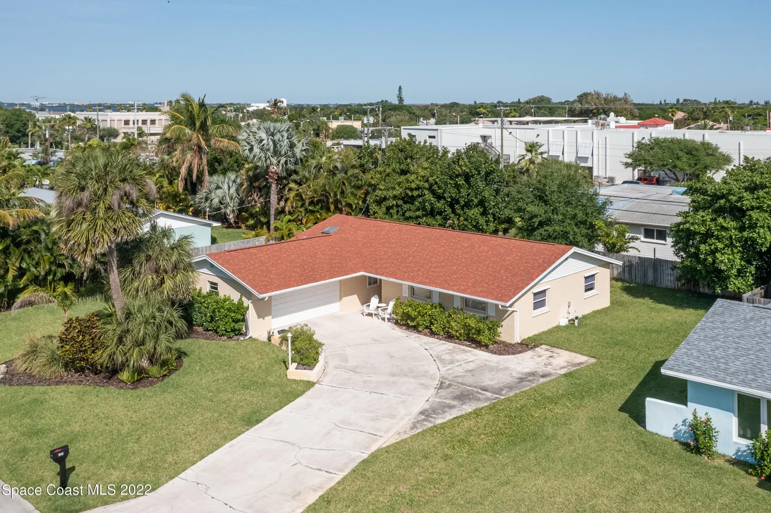 Photo of 310 Seventh Avenue