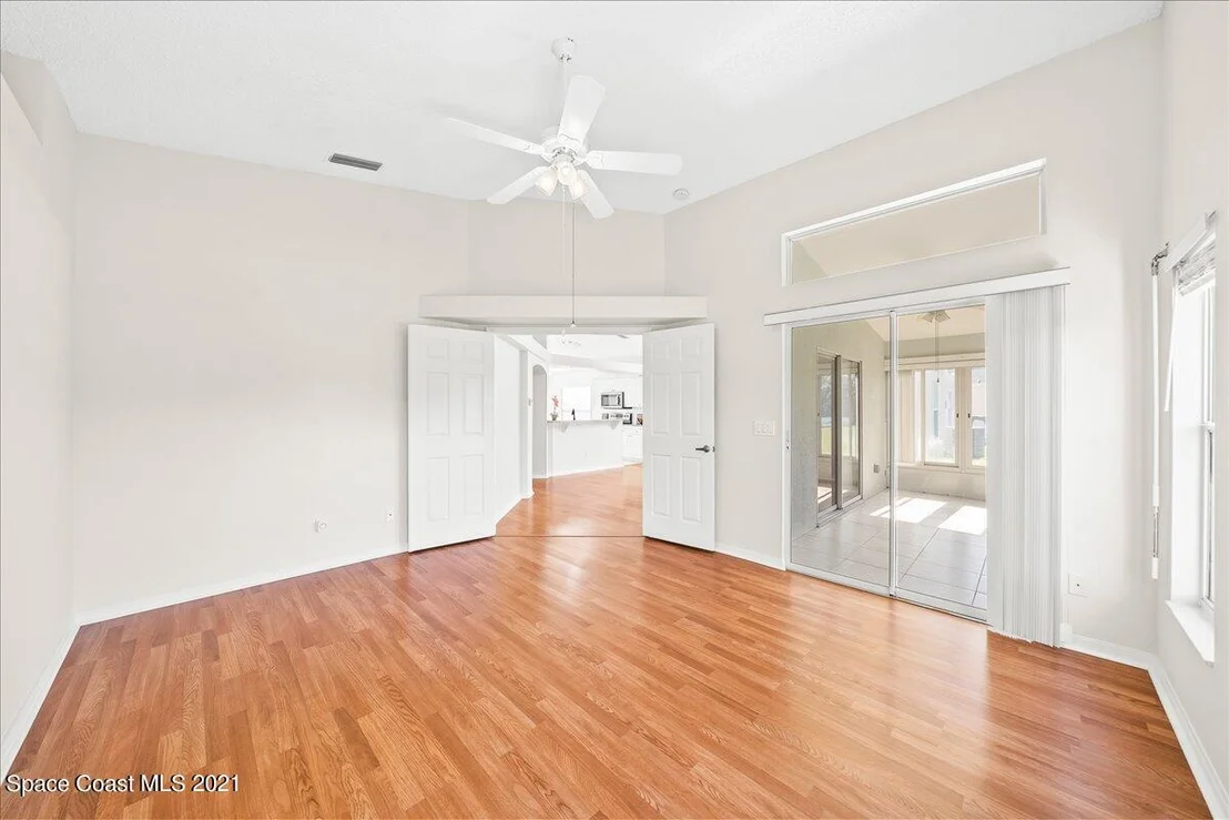 Photo of 8047 Bracken Lane