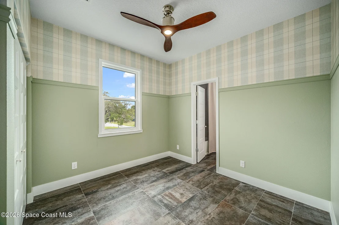 Photo of 2093 Greenway Drive