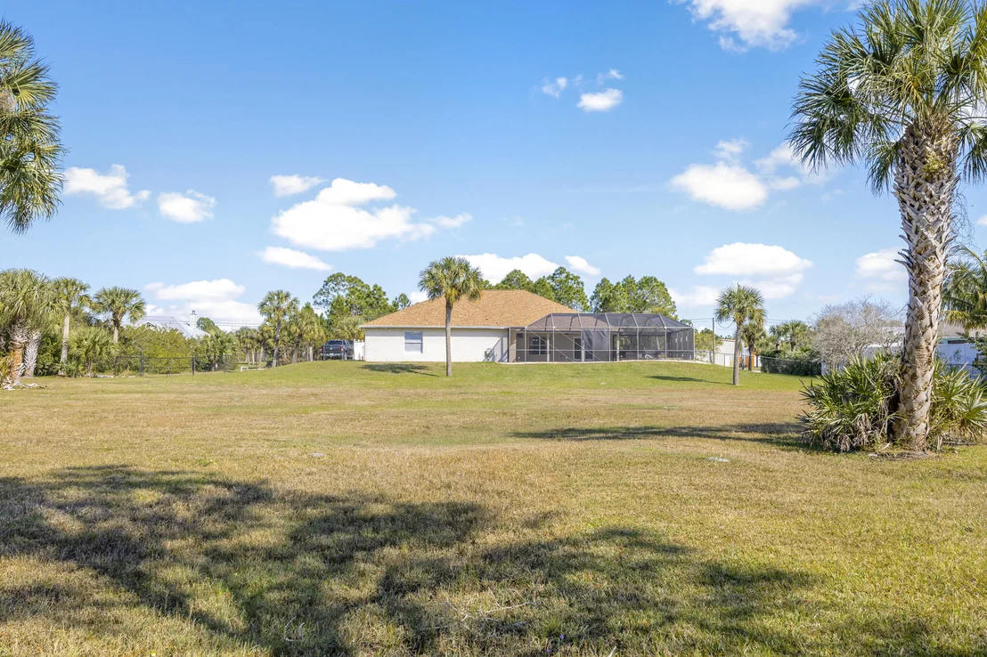 Photo of 5872 Goldrush Avenue