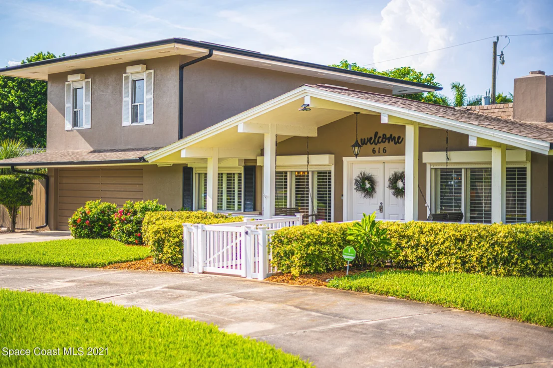 Photo of 616 Hibiscus Trail