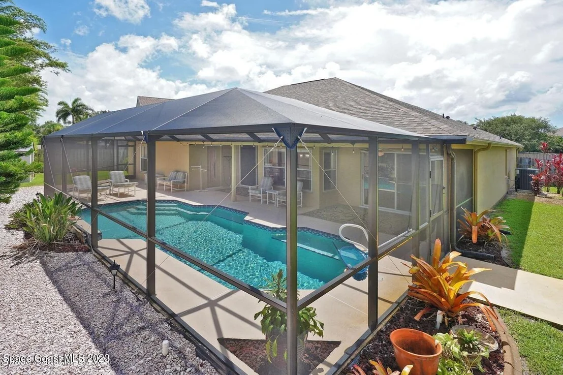 Photo of 431 Cobblewood Drive