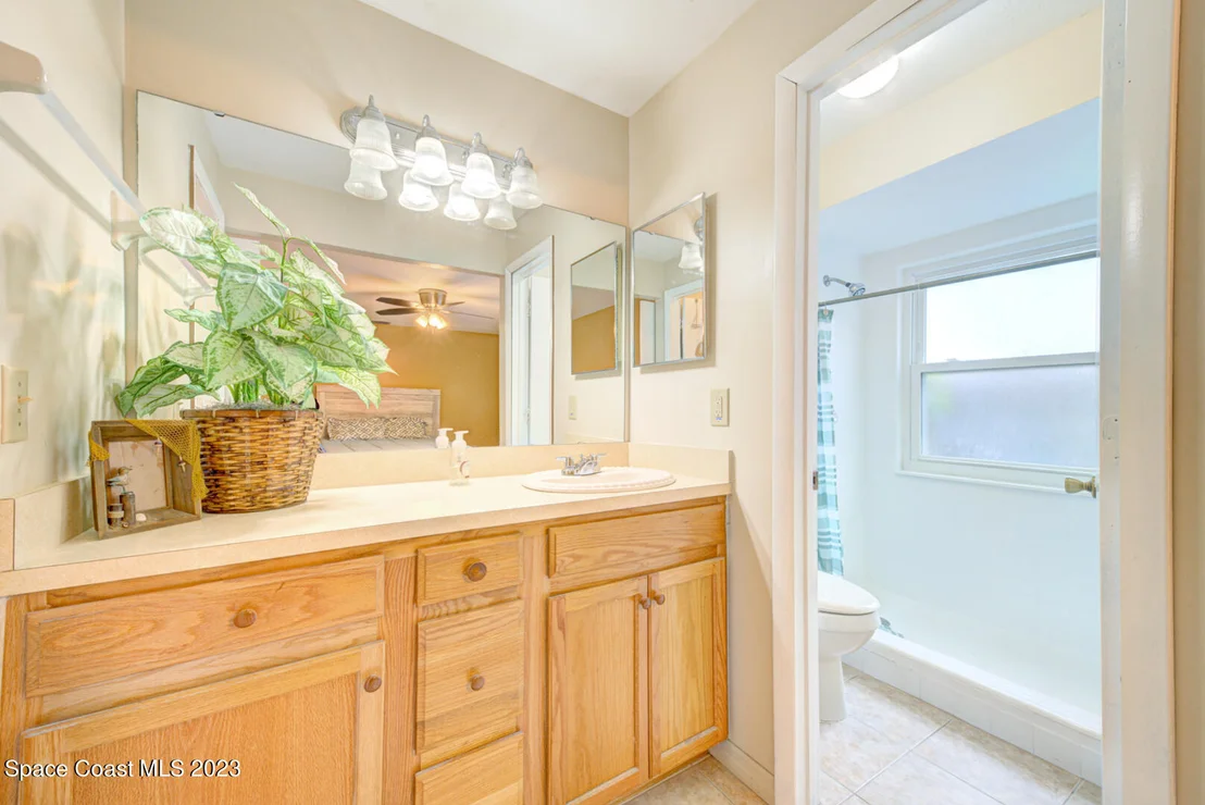 Photo of 1802 Fallon Boulevard NE